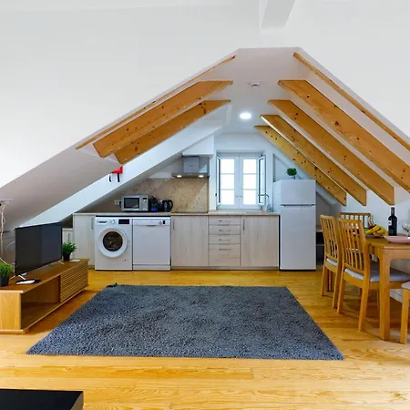 Apartament Vista Lusitana *